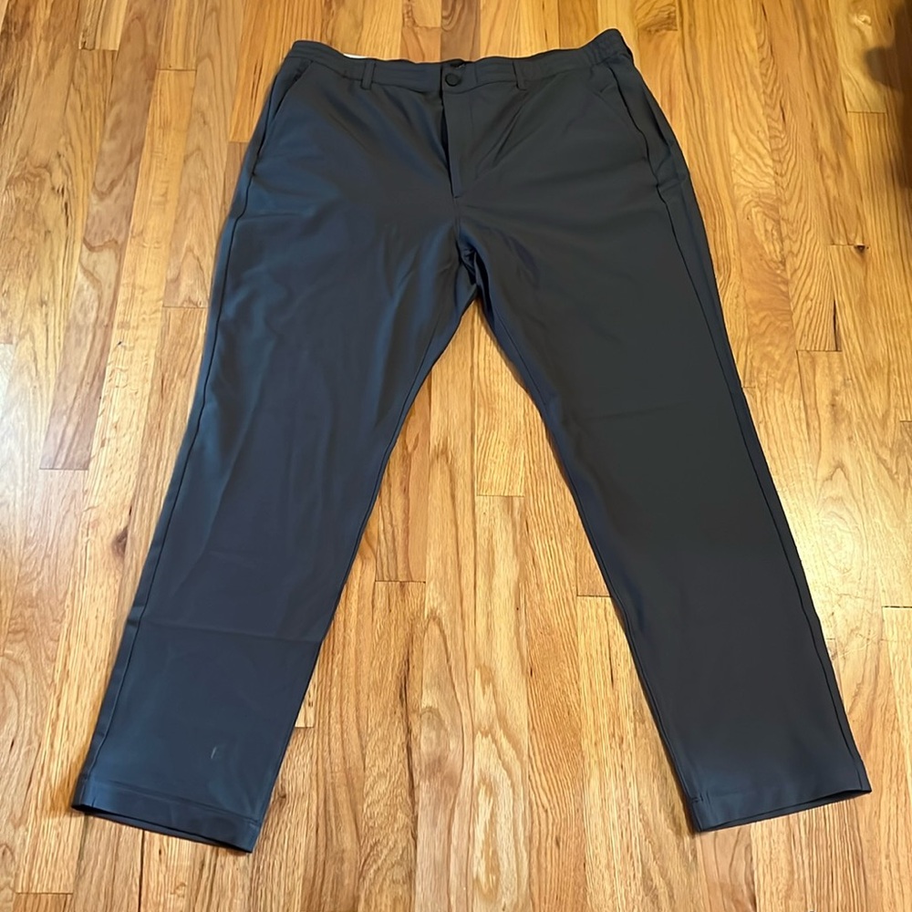 Marc New York men’s pants